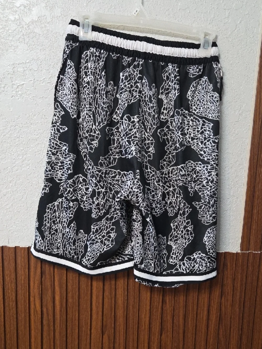 Nike Dri-FIT DNA AOP Geometric Grid Basketball Shorts Black White